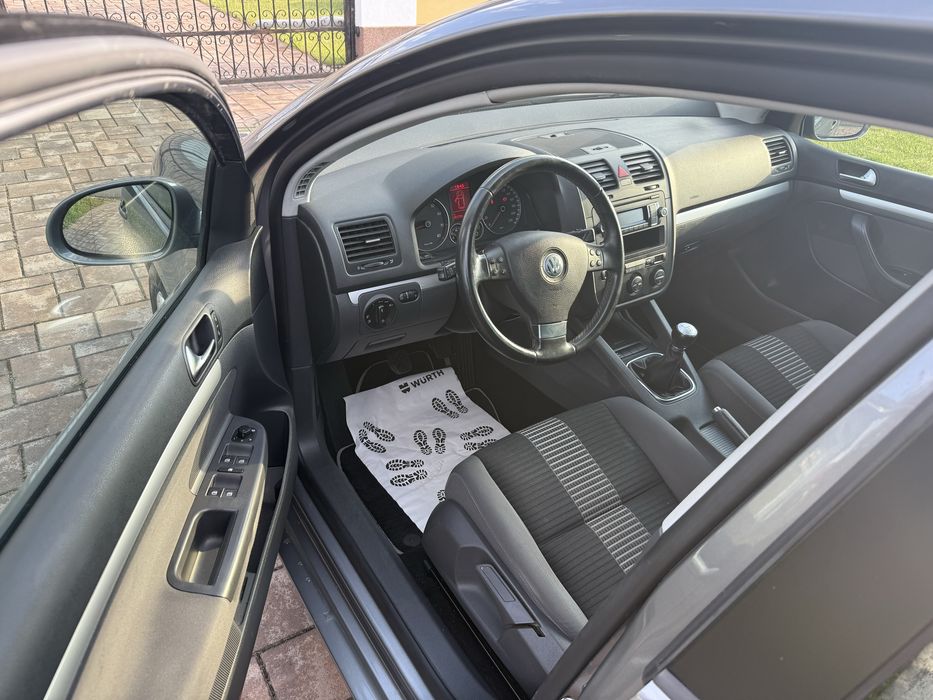 VW Volkswagen golf 5 v 2009 1.4 mpi 151.000 km UNITED