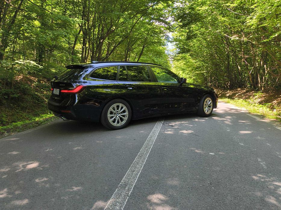BMW 3 Series 2022 — imagine 4