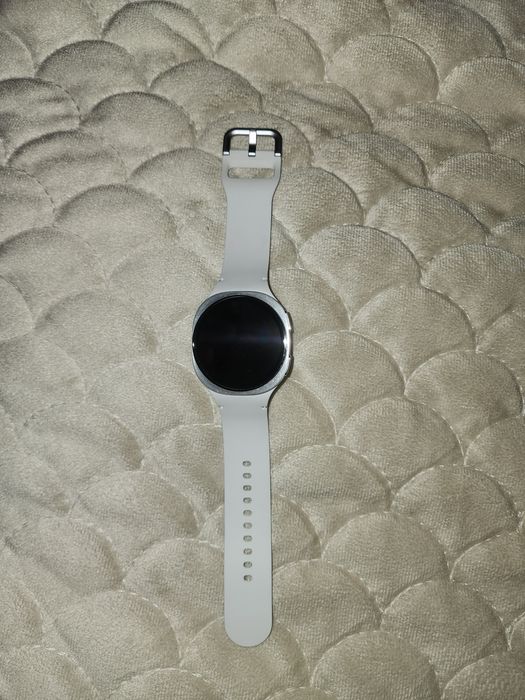 Samsung galaxy S22 Ultra + Galaxy watch 8