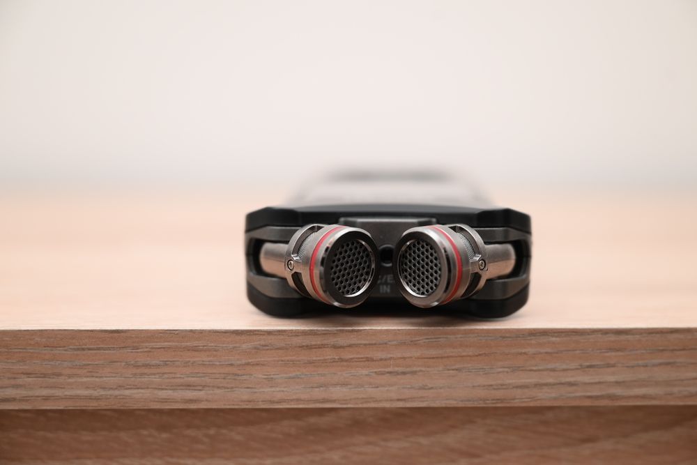 Tascam dr07x recorder