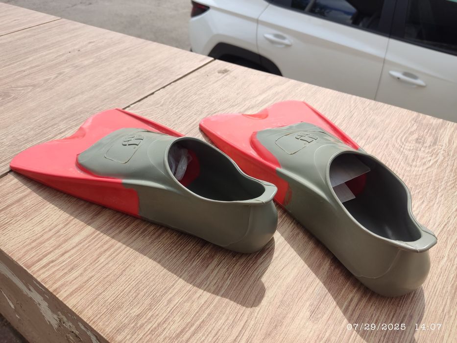 Продам ласты на плавания детские