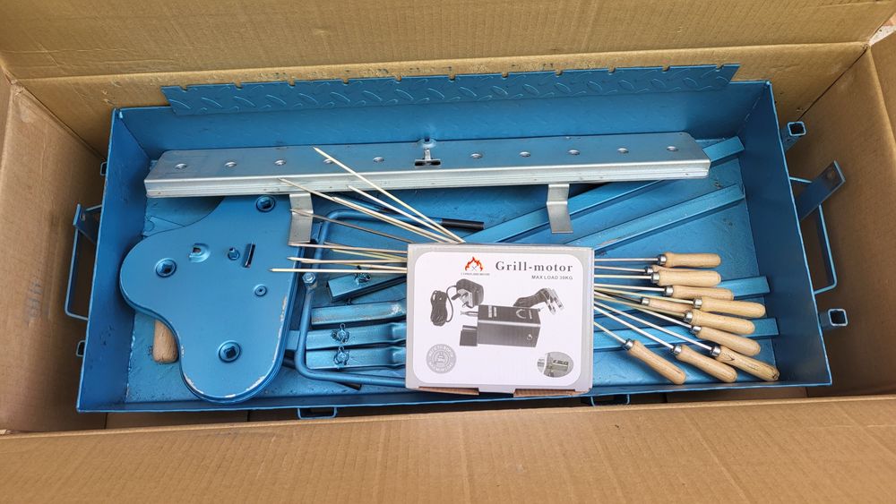 Gratar cu rotisor  - gratar sufla - fuku (cu motor profesional)