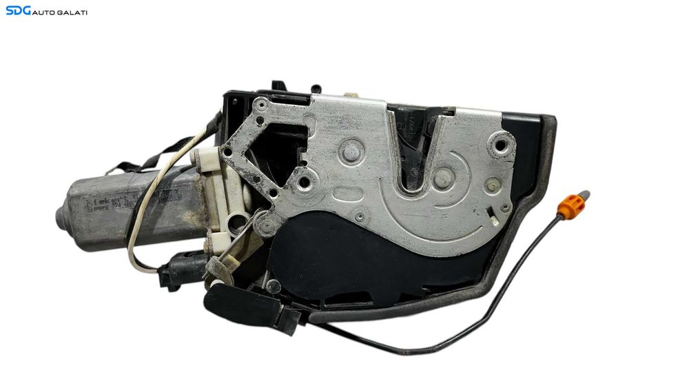Broasca Incuietoare cu Soft Close de la Usa Portiera Dreapta Spate BMW Seria 7 E65 730 Facelift 2001 - 2008 Cod 7169240 [L5754]