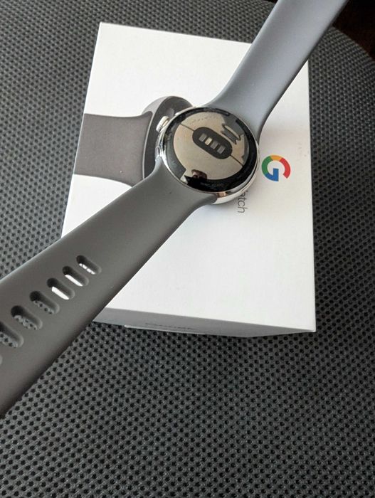 Google Pixel Watch- орязана версия