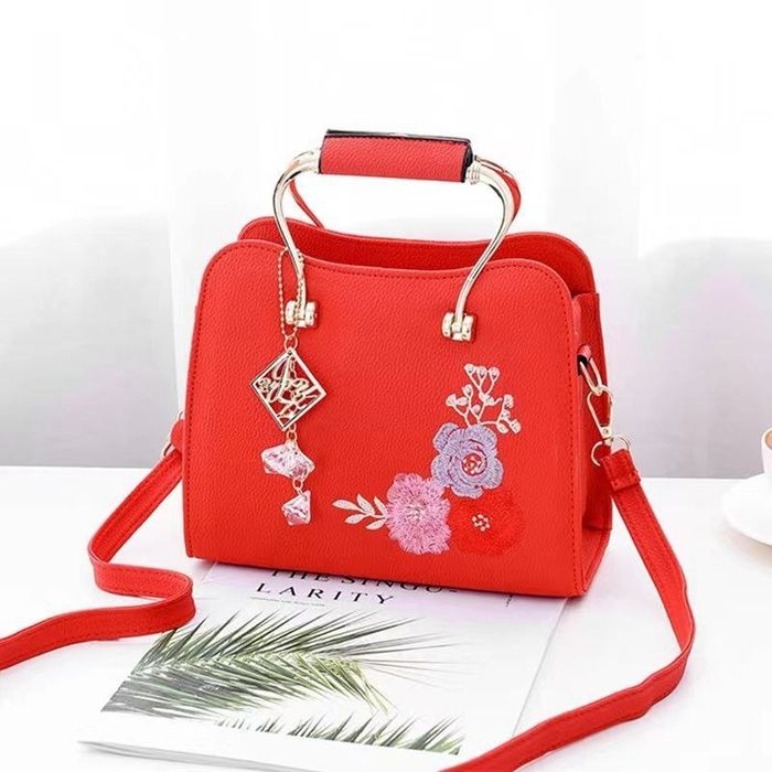 Платья китайского стиля , сумки