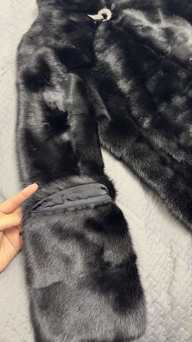 Продам норковую шубу