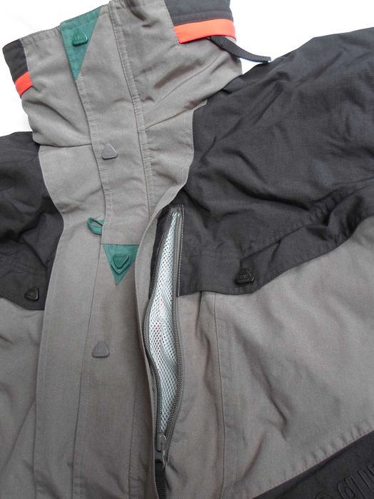 Helly Hansen ски / сноуборд комплект