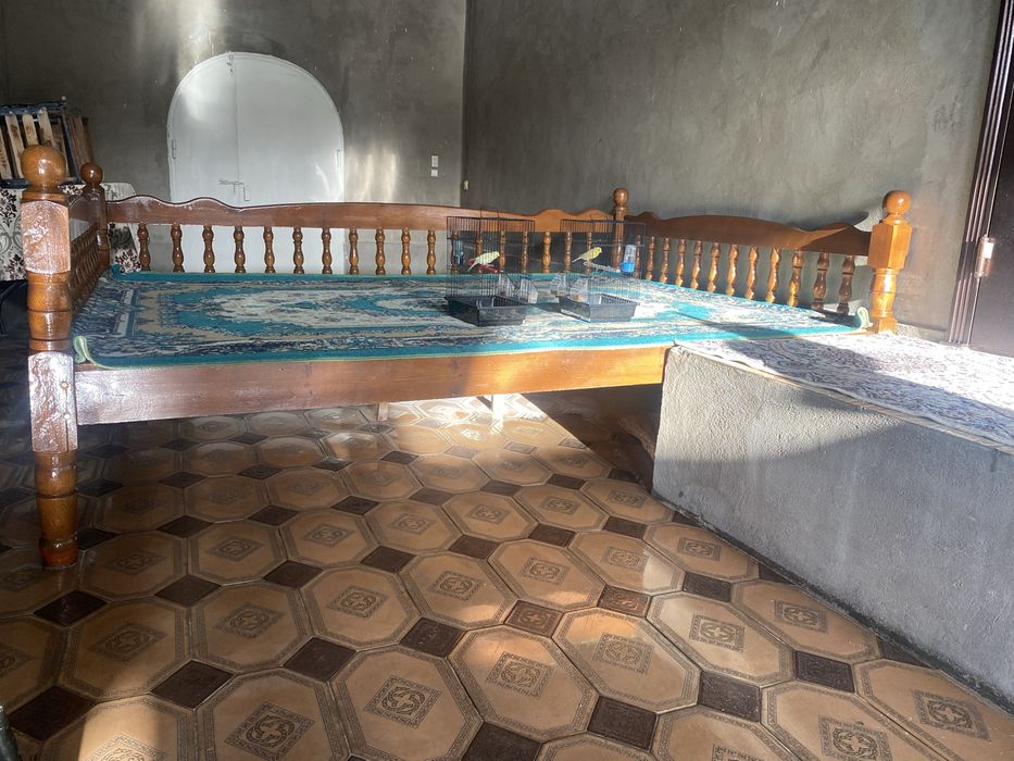 Продается б/у топчан