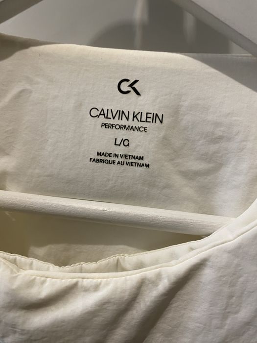 Geaca Calvin Klein alba ca Noua marimea L