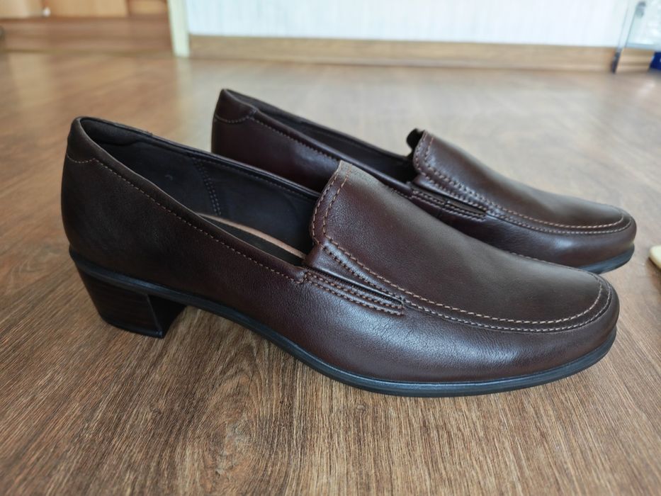 Обувки - естествен кожа - Ecco