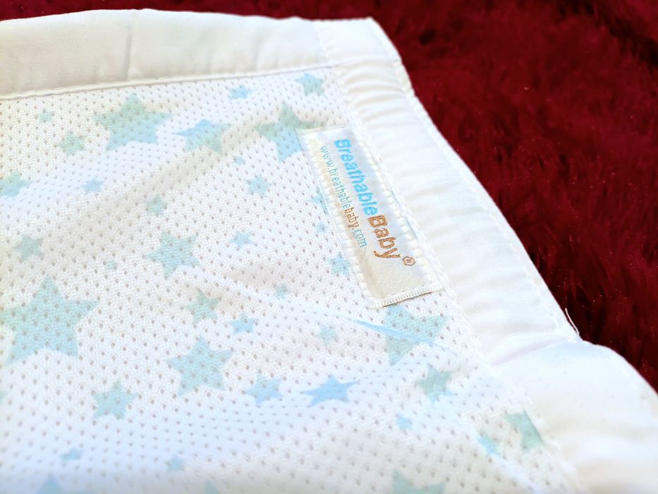 Бортик для кровати привозной фирменный