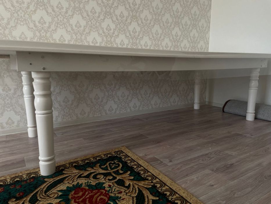 Продам стол в отличном состоянии