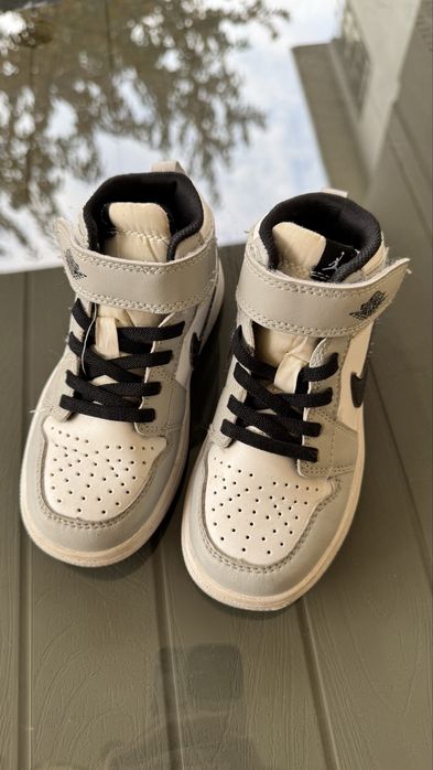 Детская обувь для мальчиков и девочек