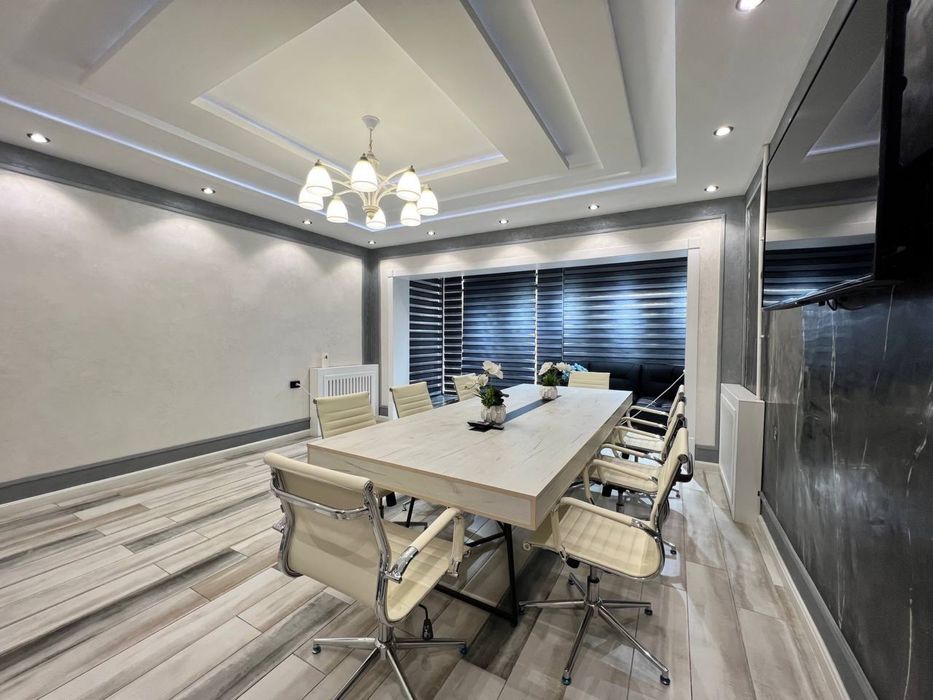 Срочно продается офис Ойбек 109 кв.м коммерческое помещение