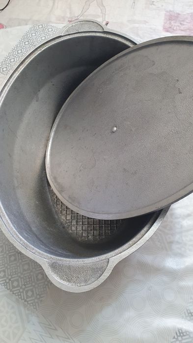 Продам утятницу новая 4000тт