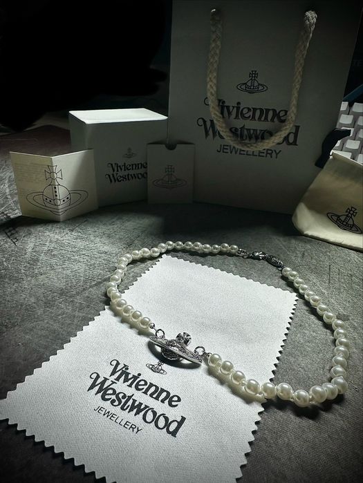 Vivienne WestWood colier cu perle