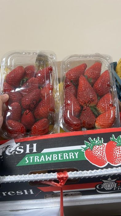 Клубника свежый арзан бағада
