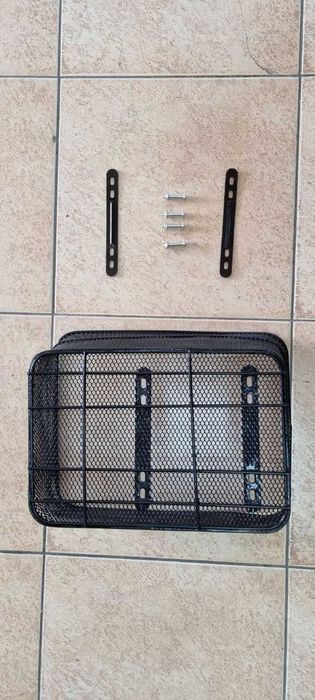 Корзинка на багажник велосипеда.