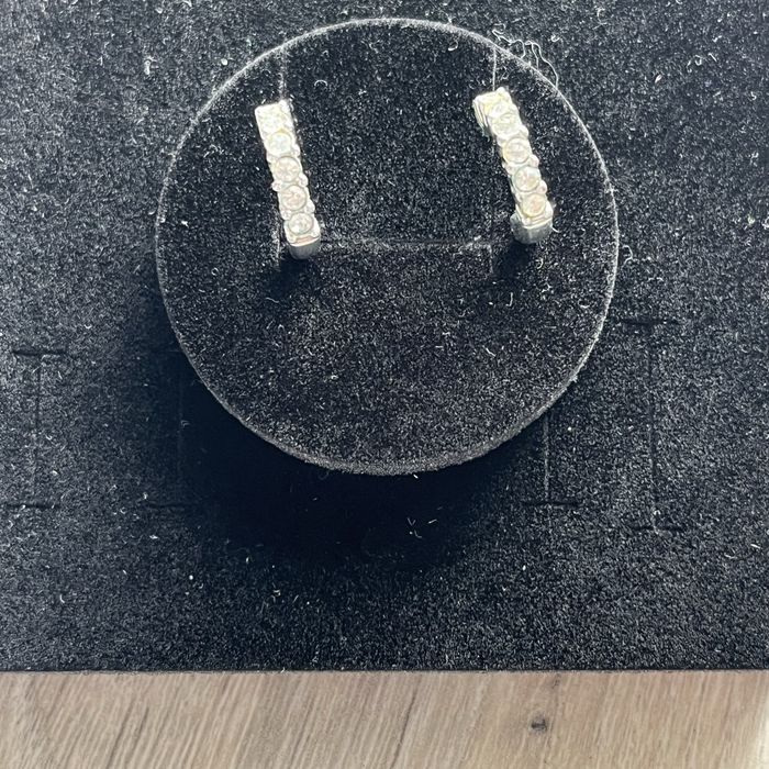 Обеци оригинални  swarovski