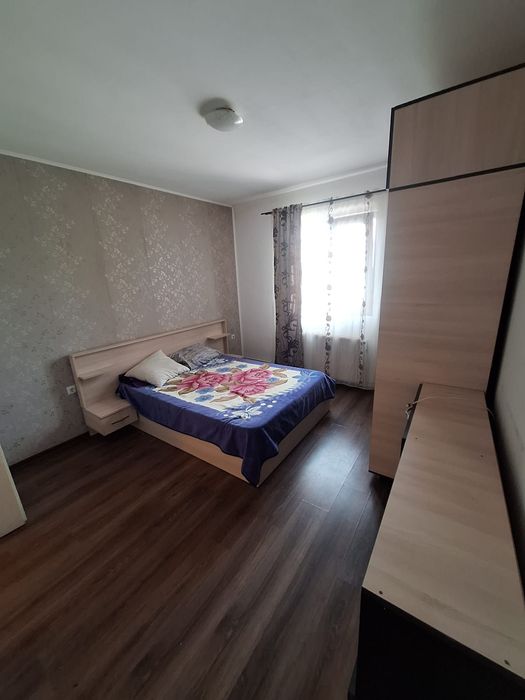 Închiriez garsoniere