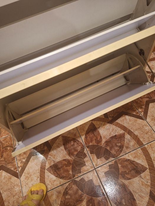 Тумба для обуви из МДФ