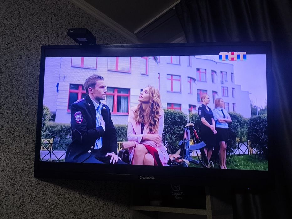 Продам телевизор 32