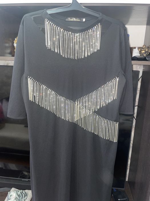 Продам женские платья