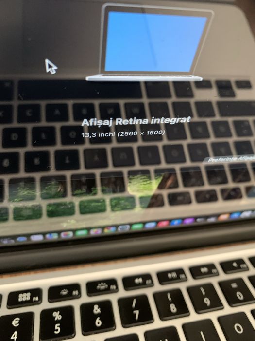 Laptop Apple MacBook Pro Retina intel core i5,8gb ram.Cititi anuntul.