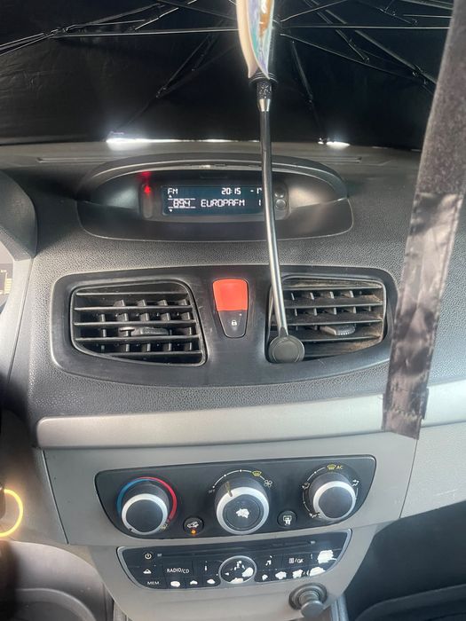 RENAULT Fluence
