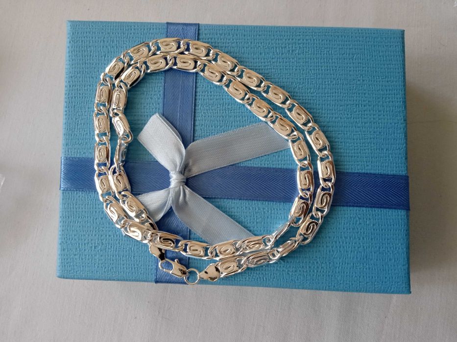 Нов,масивен сребърен мъжки ланец. Сребърна гривна за мъж. В кутия.