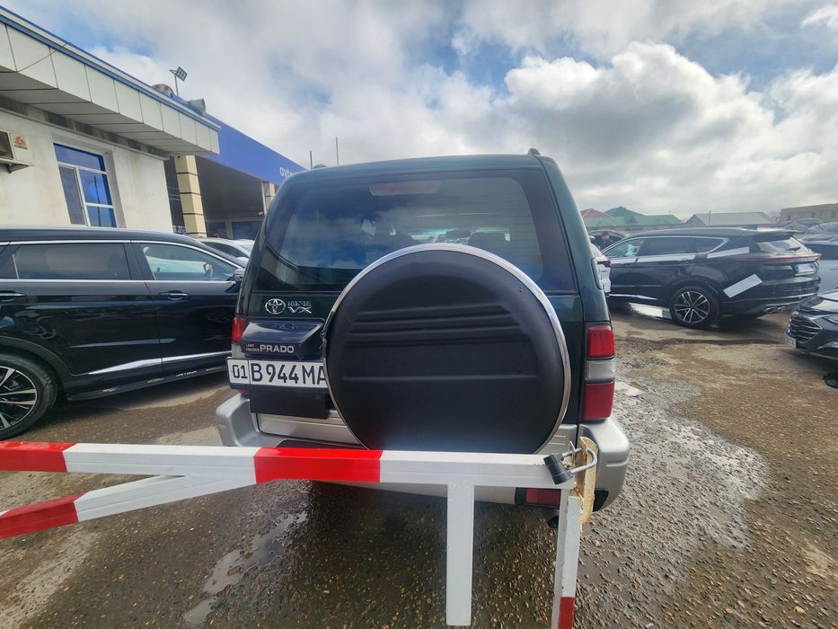 Tayota land cruiser 95