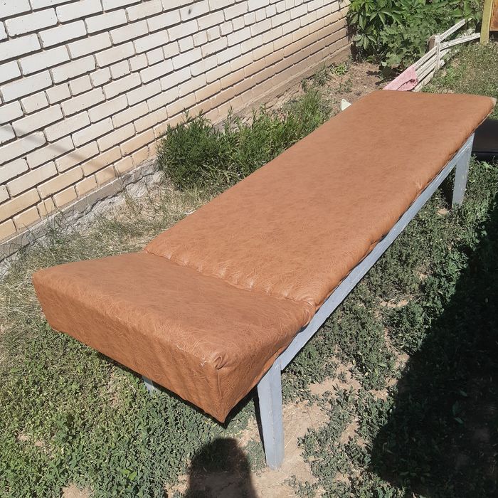 кущетка для масажа