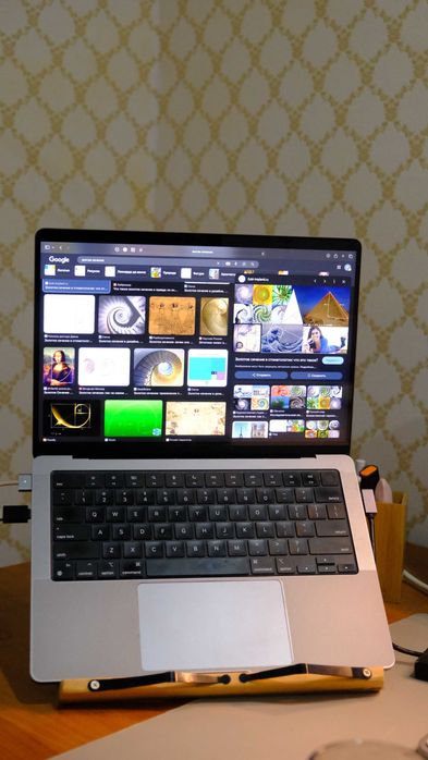 Apple MacBook Pro 14