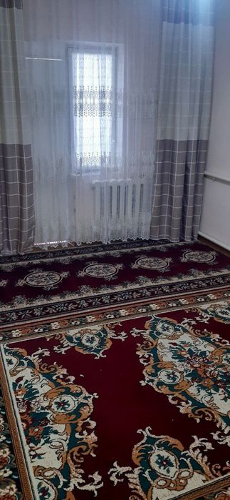 Хожели поворотта 1-этажда 4 ханали дом (+3 хана  подвали)