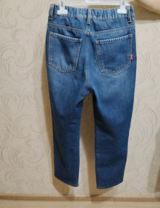 Продам утепленные джинсы подростковые