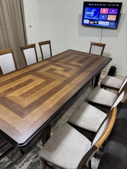 Продам стол. Продам стулья