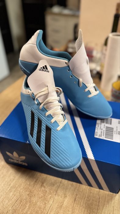 Adidași de sala Adidas Originali nr 45