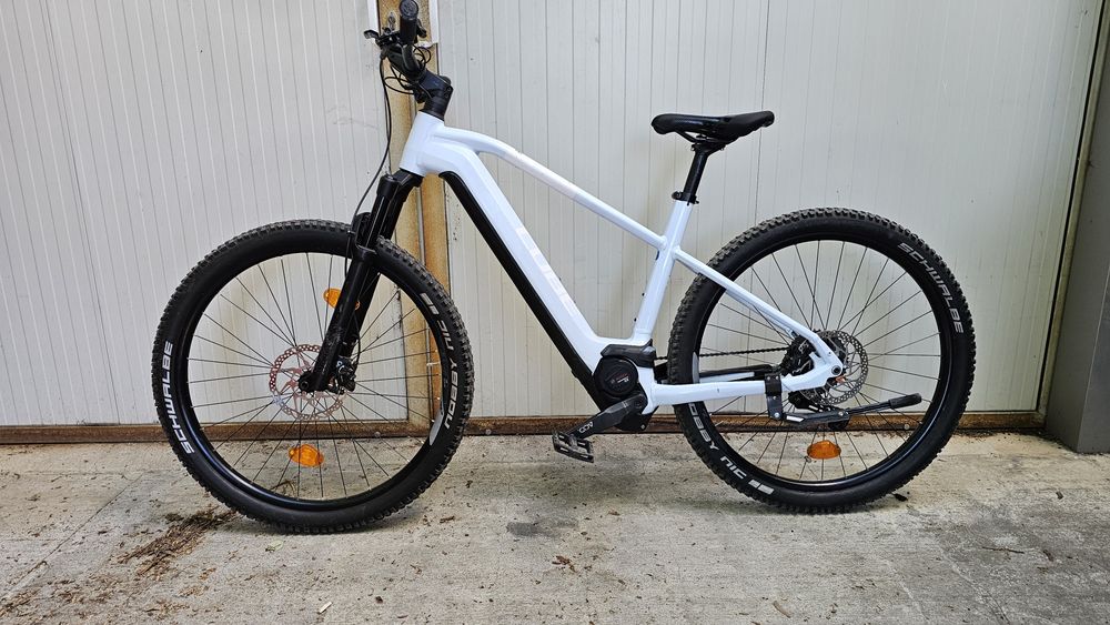 29" cube reaction  ebike
