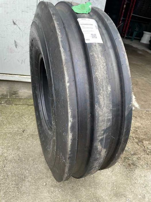 Cauciucuri noi pentru tractor fata 11.00-16 cu 8 pliuri marca OZKA