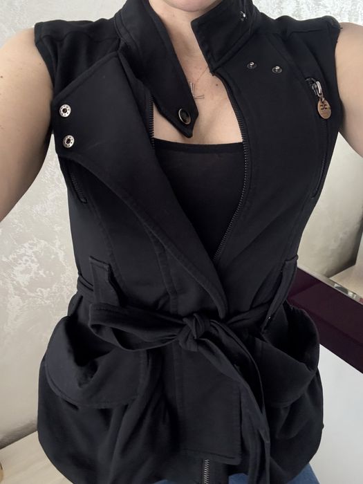 Спортно-елегантен елек Celyn