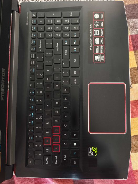 Acer Predator PH315-51 | Intel i7-8750H | GTX 1060 6GB | 144Hz screen