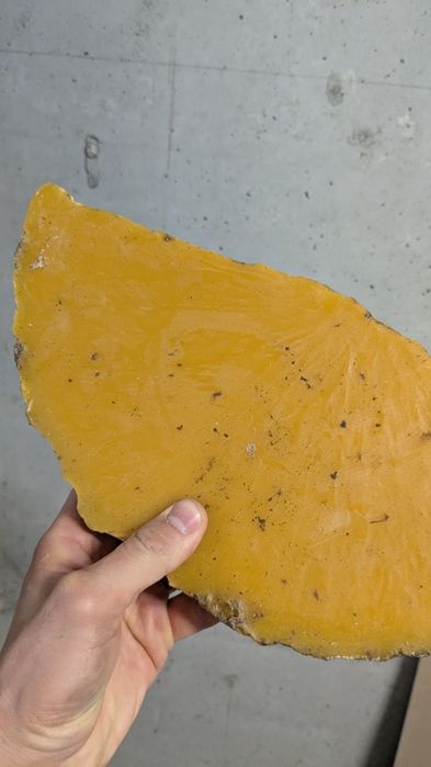 Чист пчелен восък – 14лв кг