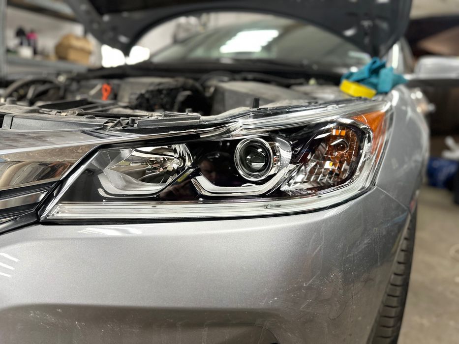 Полиране на фарове и защитно фолио