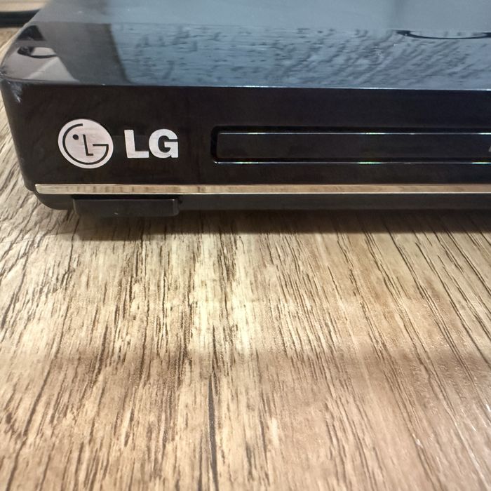 Dvd плеер LG с фунцией караоке