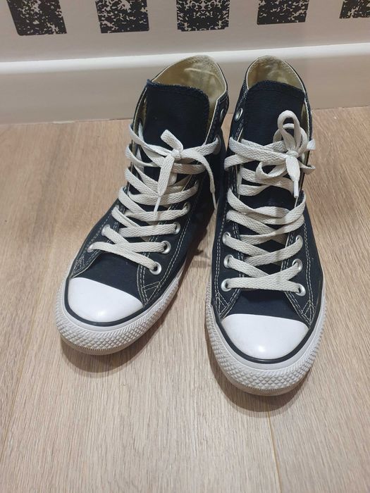 Продам кеды converse