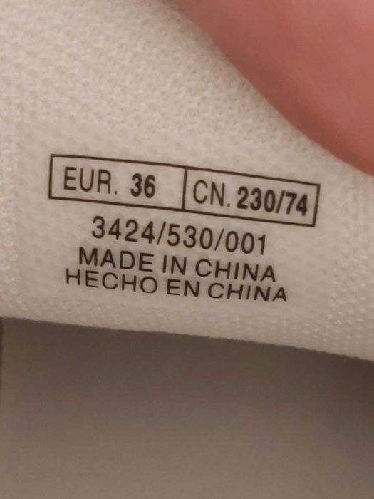 Adidași ZARA × Sanrio Cinnamoroll – mărimea 36