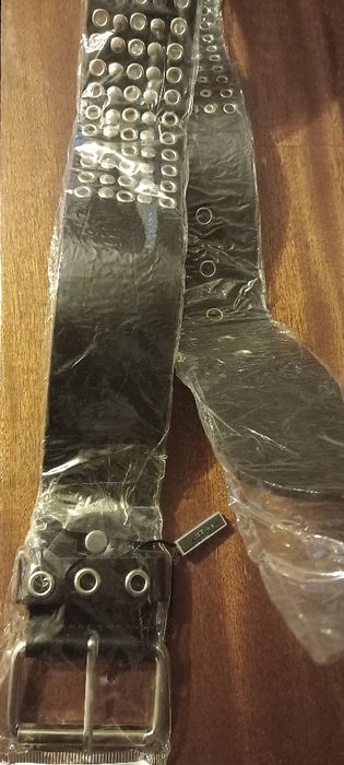 Нови мъжки тениски  с къс ръкав и нови колани