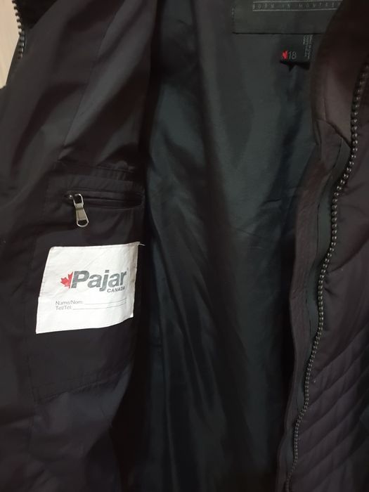 Женская чёрная куртка