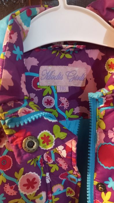 Демисезонный пуховик для девоч 3000тгки