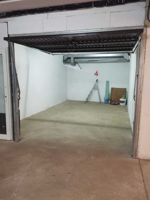 Продава се Гараж / Паркомясто в Разград, Бели Лом - 19 кв.м за 524 €/кв.м - Снимка #1